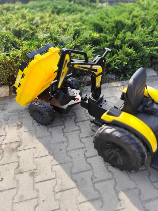 Wielki traktor-koparka na akumulator 24V z przyczepką – 720‑T  2–5 lat