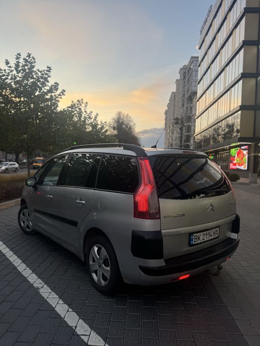 Citroen C4  АВТОМАТ  7 місць
