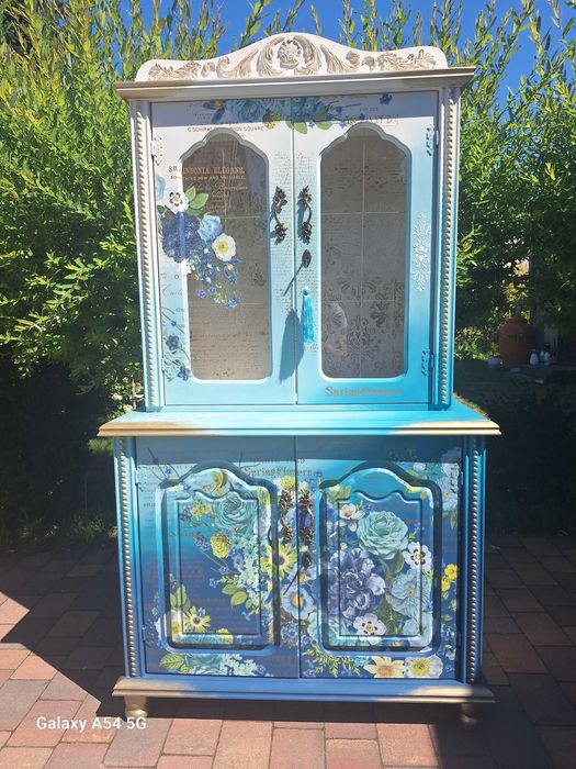 Witryna dębowa stylizowana, dla konesera