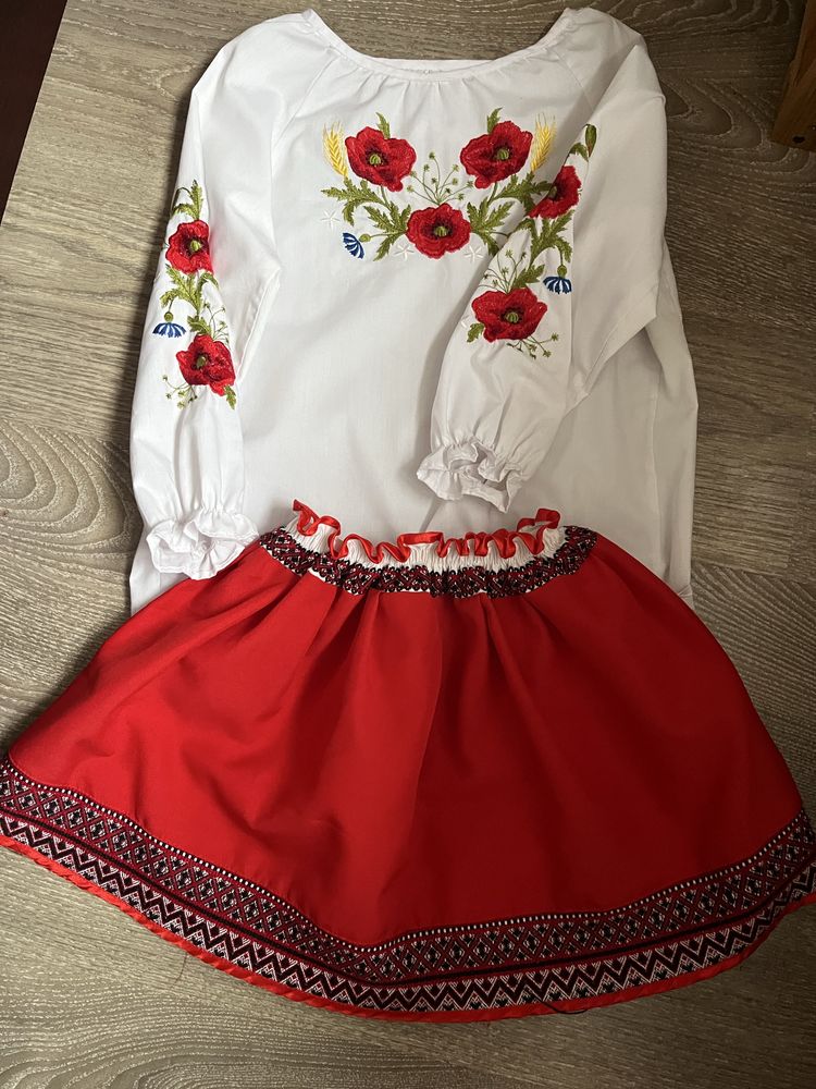 Вишиванка і спідничка  на дівчинку