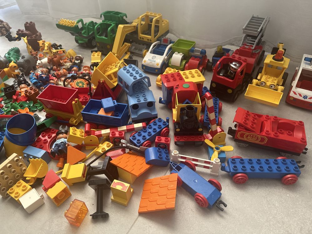 Ogromny zestaw lego duplo