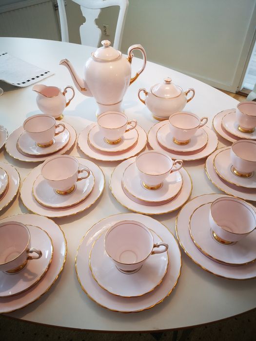 Zestaw 12 osób Royal Tuscan porcelana lata 40