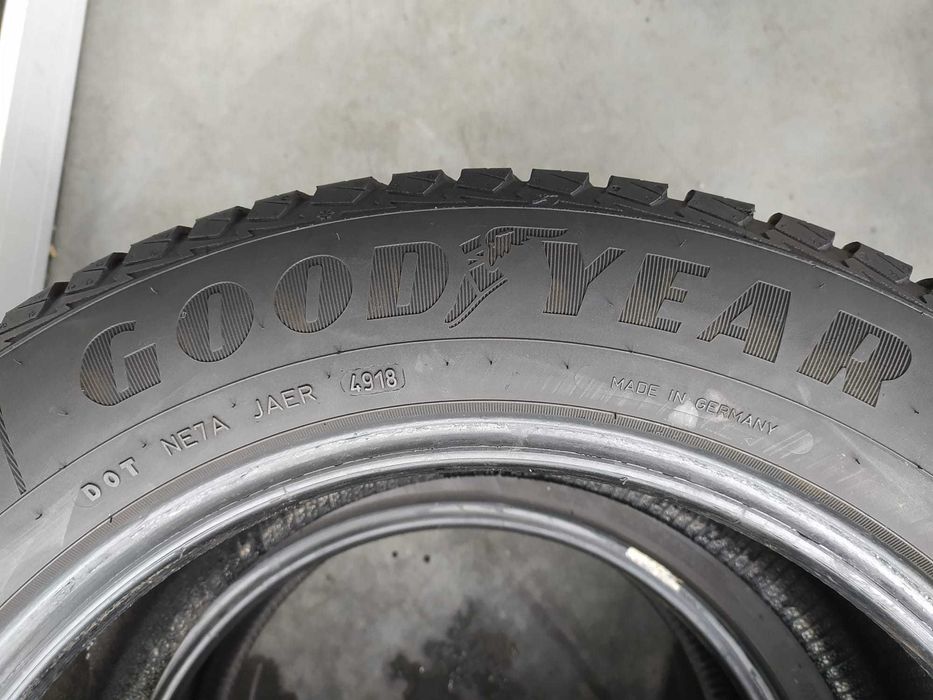 4 x opona 235/55r17 Goodyear Vector G3