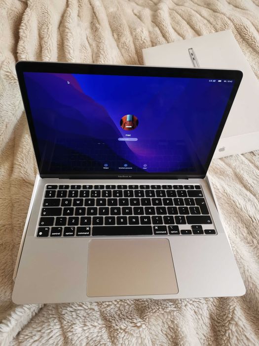 laptop MacBook Air m1 jak nowy