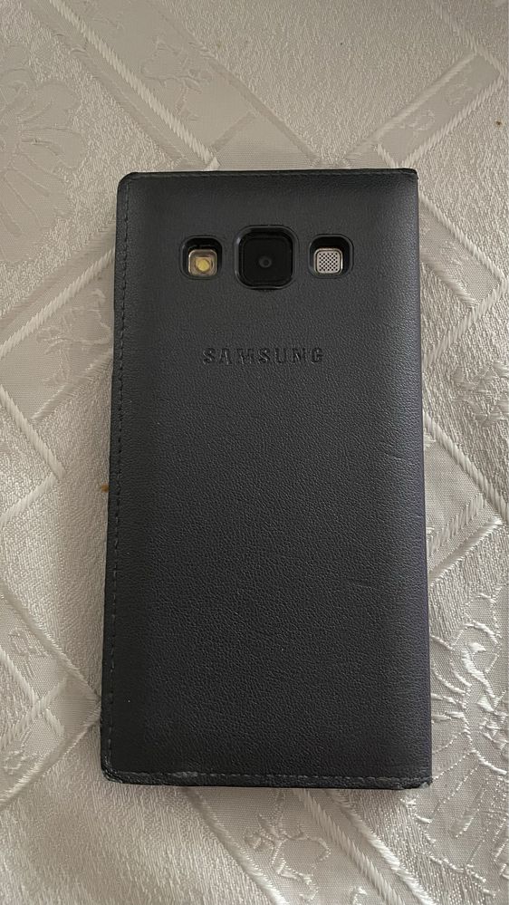 Samsung Galaxy A3. Jak nowy!