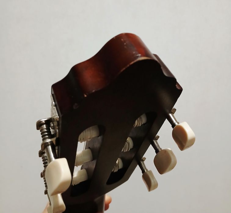 гитара Valencia, классическая