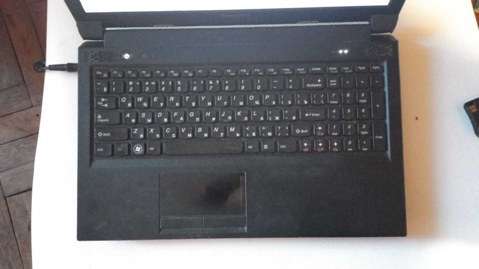 Ноутбук Lenovo IdeaPad B570E (Pentium B950 | 2Gb | 80Gb HDD)