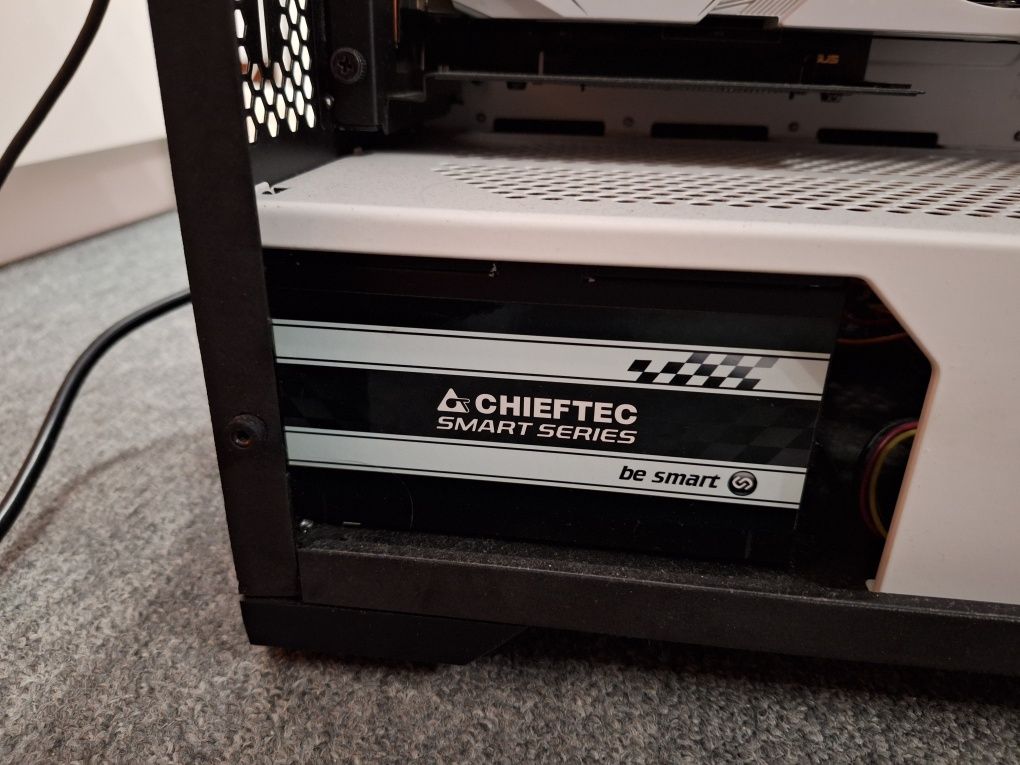 Komputer gamingowy GTX1070