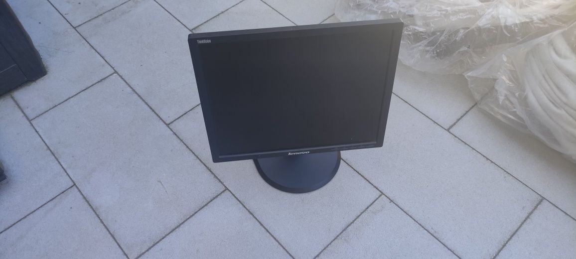 Monitor 17cali sprawny