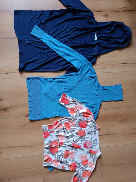 Zestaw ubrań dziewczęcych