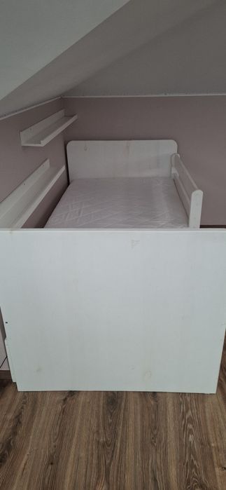 Łóżko drewniane solidne