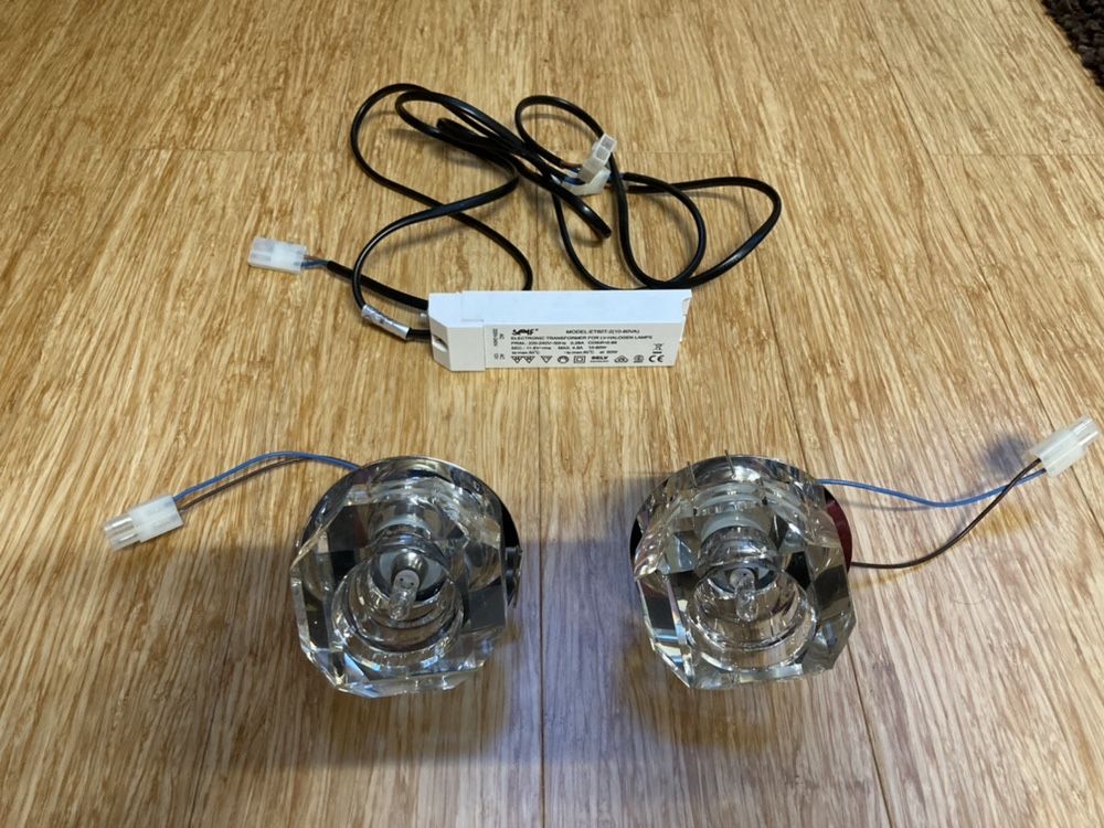 Lampy nadtynkowe plus transformator-2 szt.