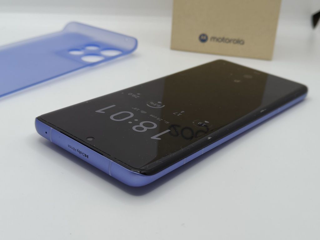 Motorola edge 50 pro z monitorem Blackview i kawiatura bt z touchpadem