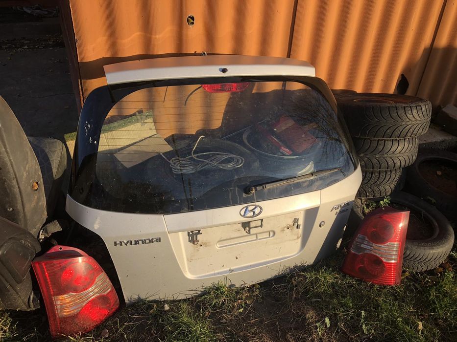 Кришка багажника Hyundai Atos Атос. 01 02 03 04 05 06 07 08 09 10 11 р