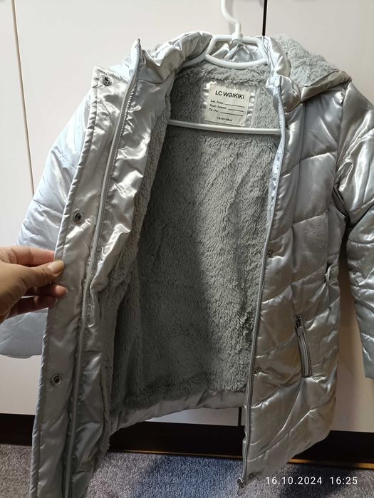 Зимова куртка для дівчинки