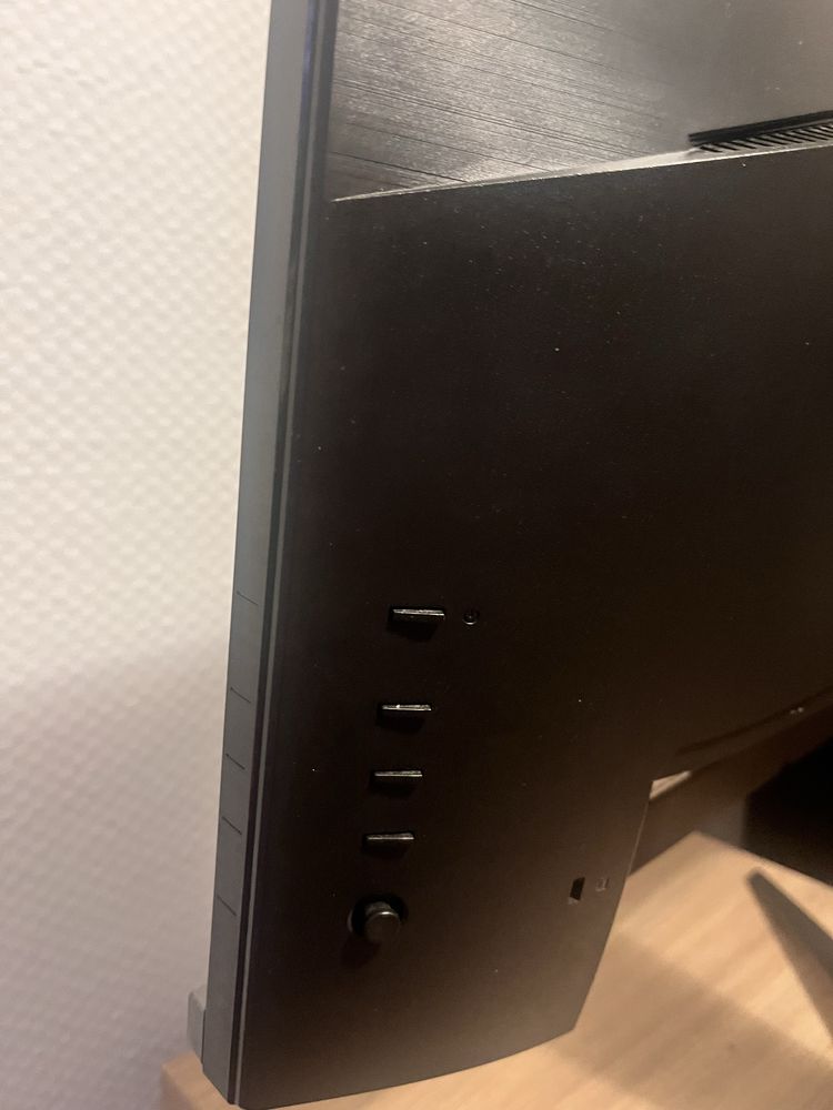 Monitor xb253Q 240hz