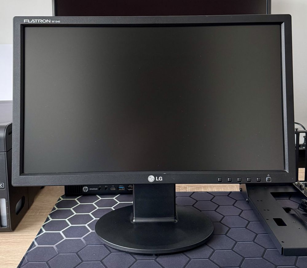 Monitor LG Flatron W1946S-BF