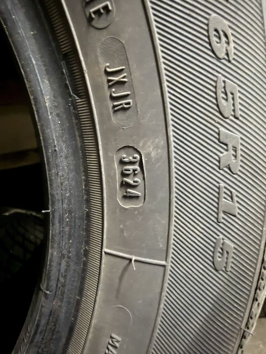 Komplet opon zimowych Dębica Frigo 2 195/65 R15 - 8mm jak NOWE