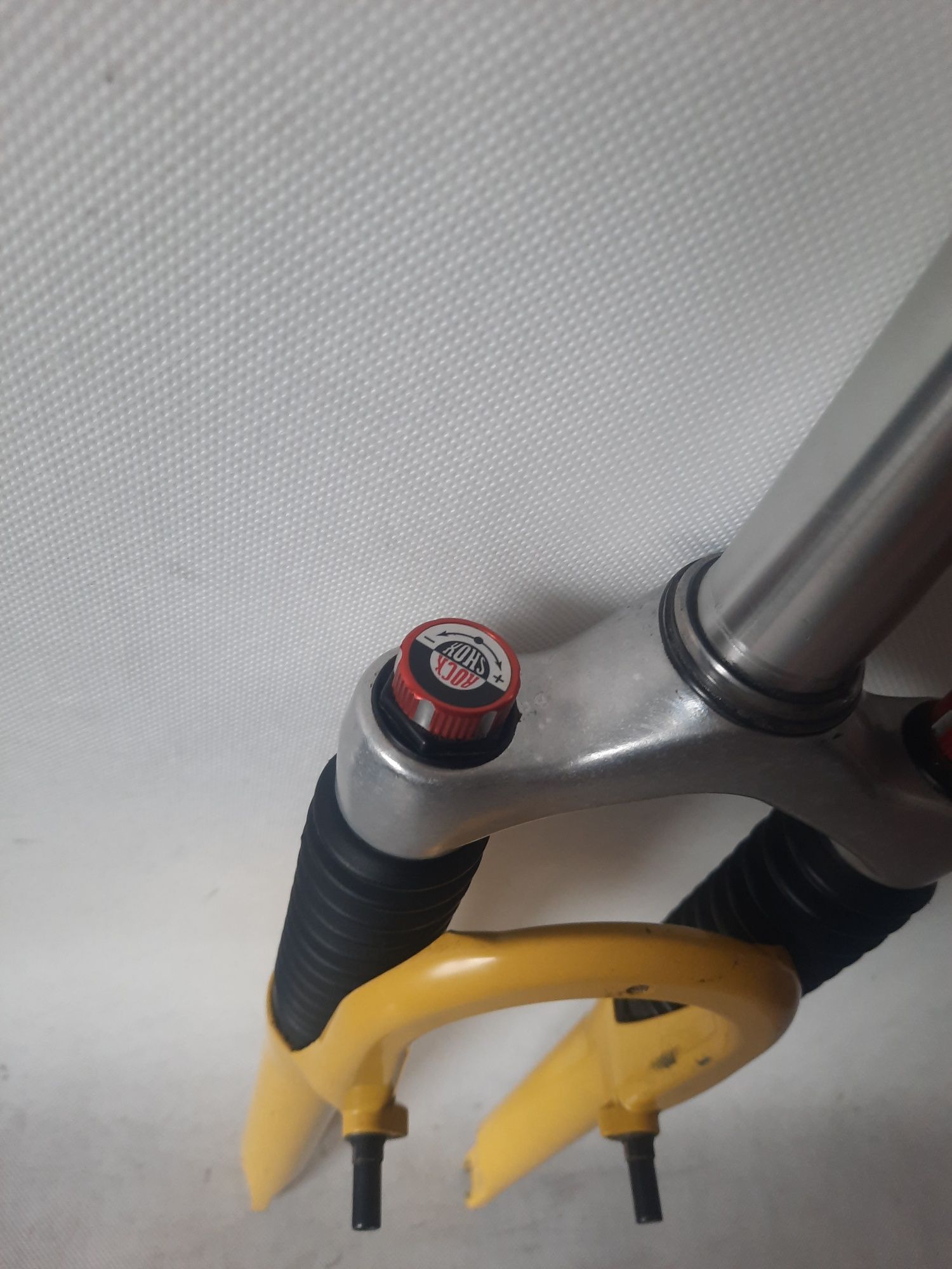 amortyzator rowerowy ROCK SHOX indy SL widelec 26" retro mtb 184 mm