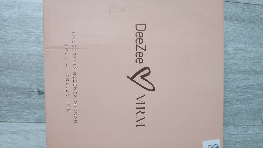 Botki zamszowe DeeZee Rozenek 39