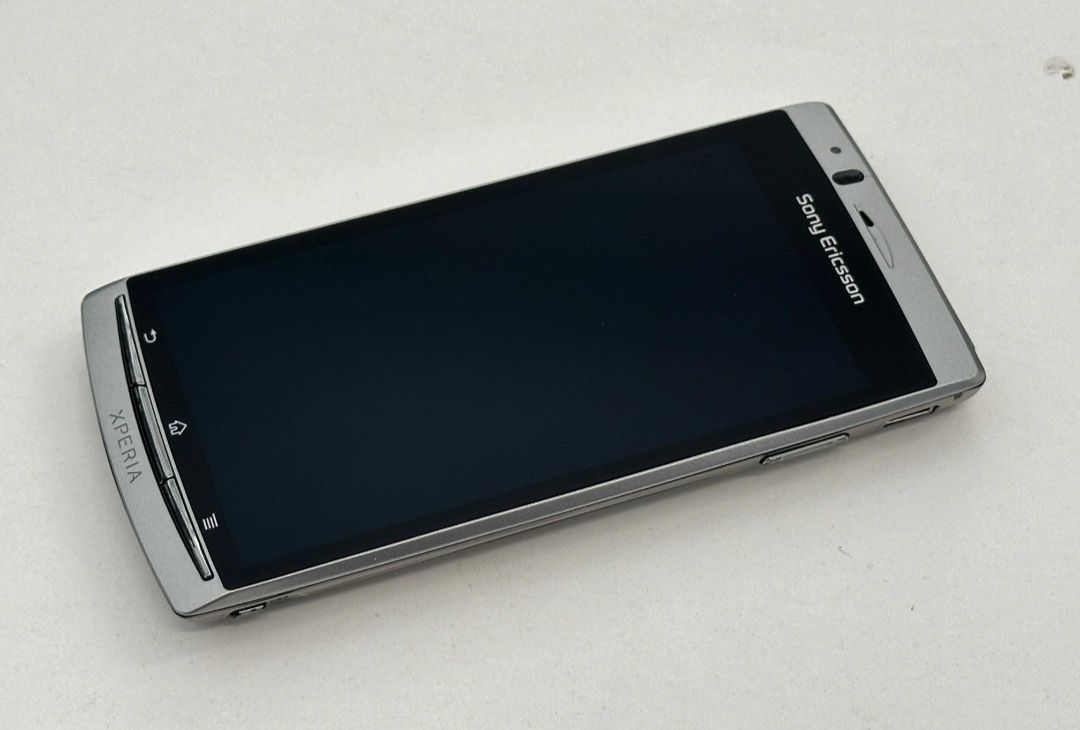 Sony Ericsson Xperia ARC S bez simlocka, sprawny, zadbany Nowy