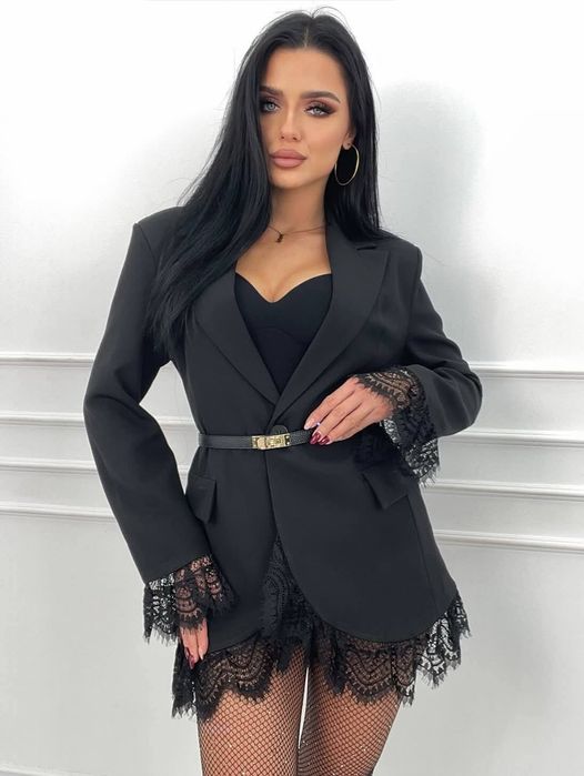 CUDO ! Marynarka z koronka taliowana virallowa