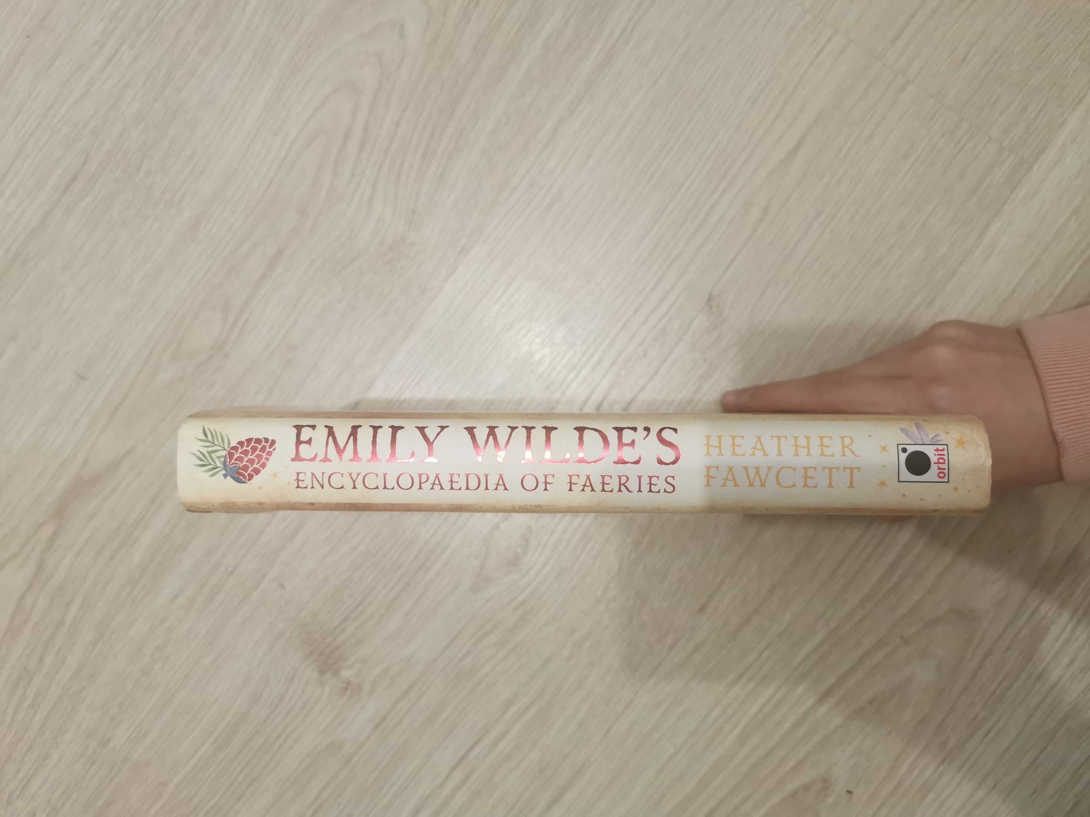 Książka Emily Wilde's Encyclopaedia of faeries po ang