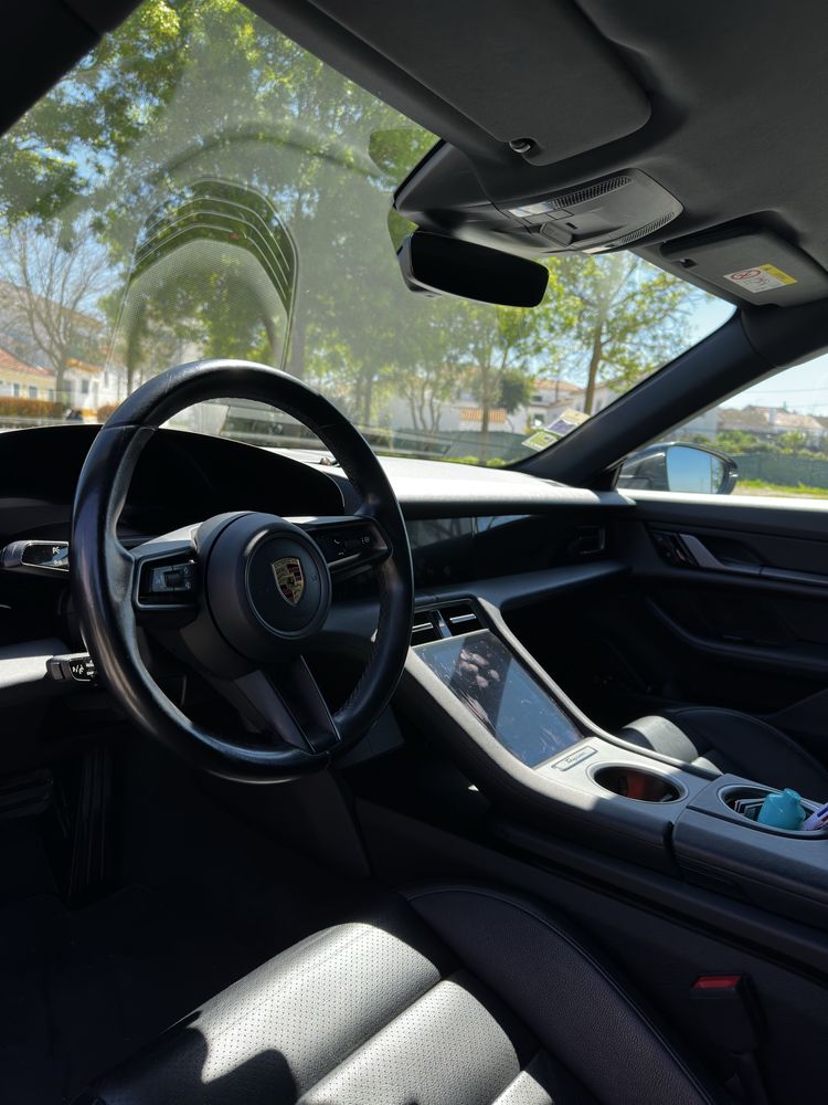 Porsche Taycan 4S