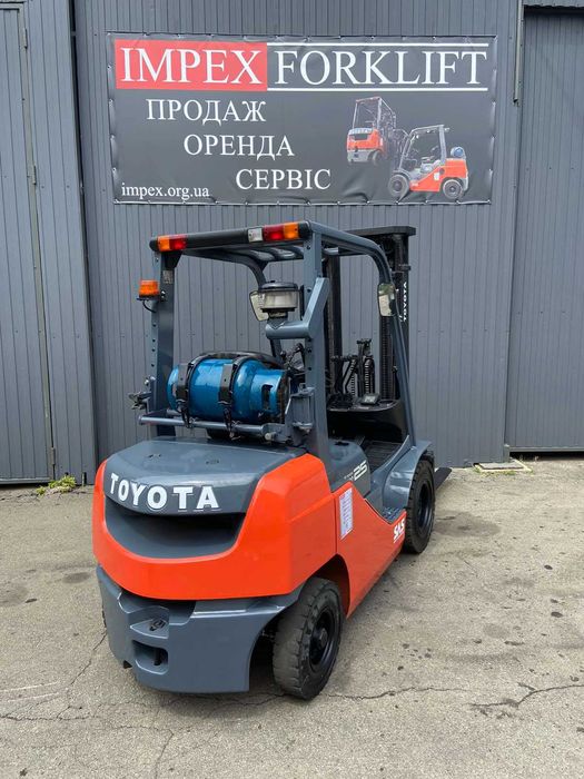 Навантажувач газ-бензиновий TOYOTA 2.5т, 2018рік, погрузчик Тойота