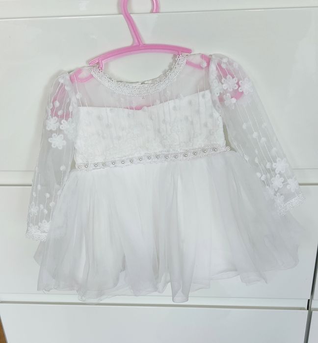 Tiulowa sukieneczka do chrztu w stylu Milulove