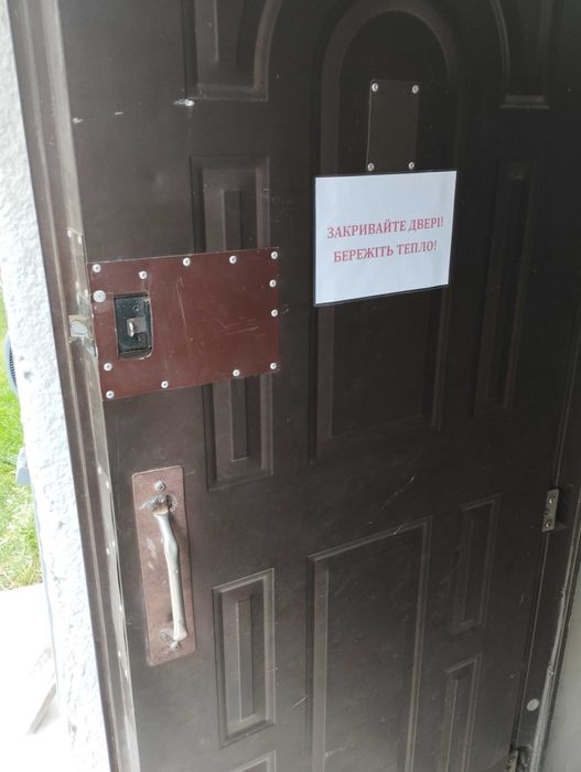 Двері вхідні металеві для підїзду