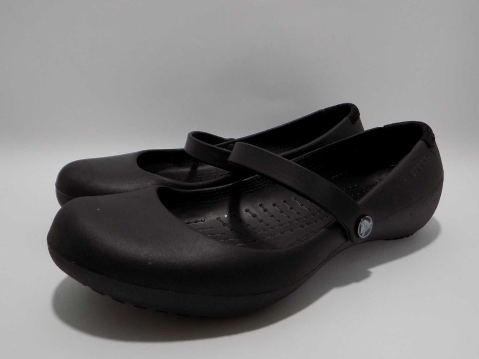 Балетки, слипоны, сабо, босоножки Crocs