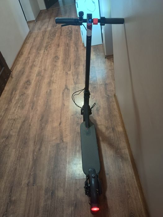 Hulajnoga elektryczna