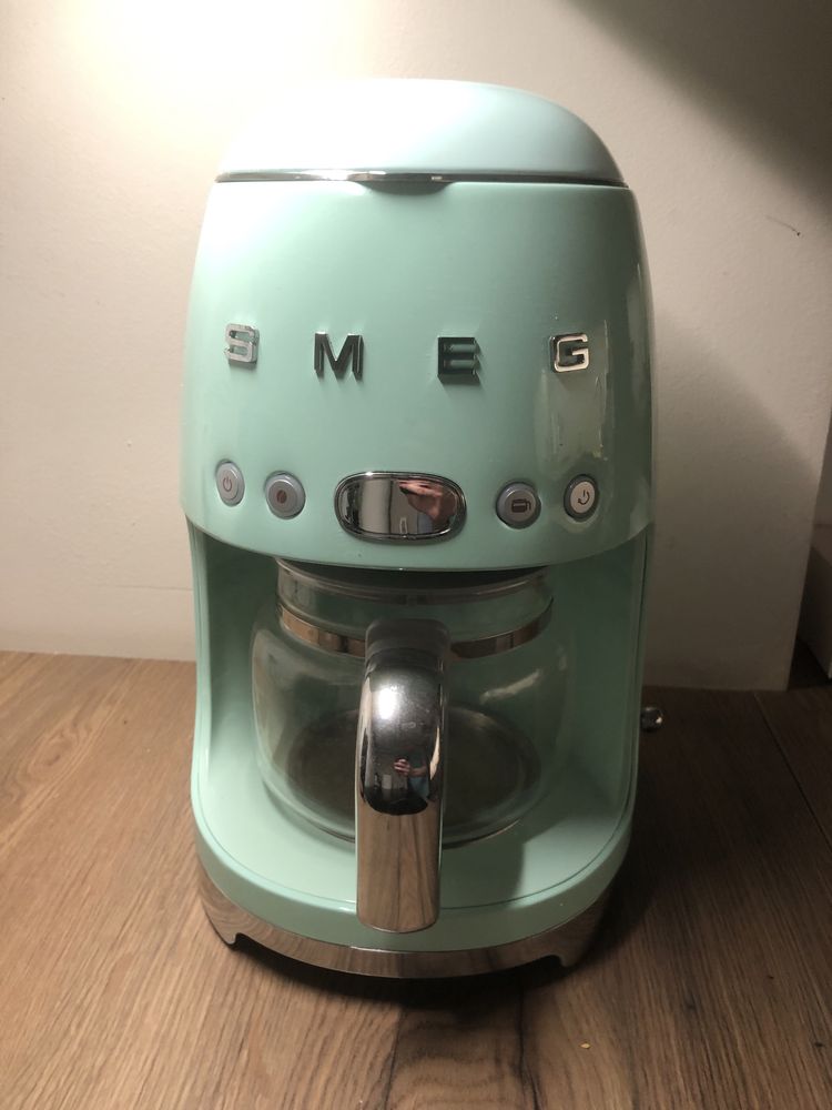 SMEG Retro pastelowa zieleń