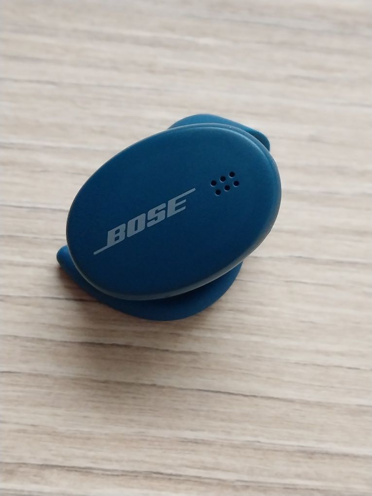 Słuchawka prawa Bose Sport Earbuds