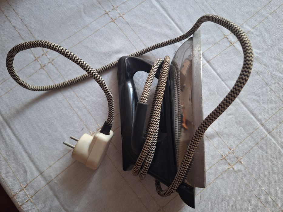 Stare żelazko vintage PRL antyk