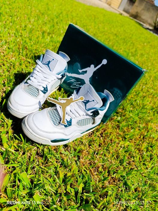 Air Jordan 4 novas