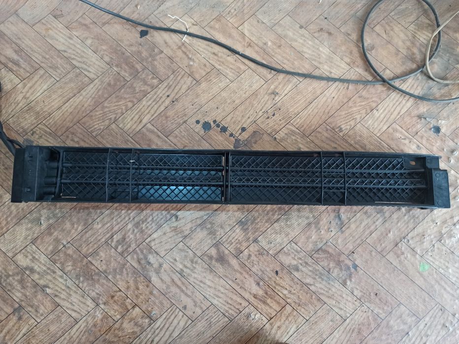 Жалюзи на Тойота Рав4