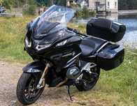 BMW R 1250 RT Triple Black Arkapovic 2021