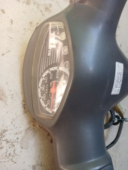 Мото запчасти сузуки летс 4 щиток приборов