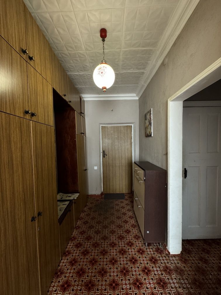 Продам 3х кімнатну квартиру в Покрові "сталінку"