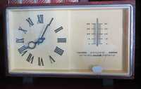 Часы настольные «Маяк» с барометром и термометром СССР 1974 год