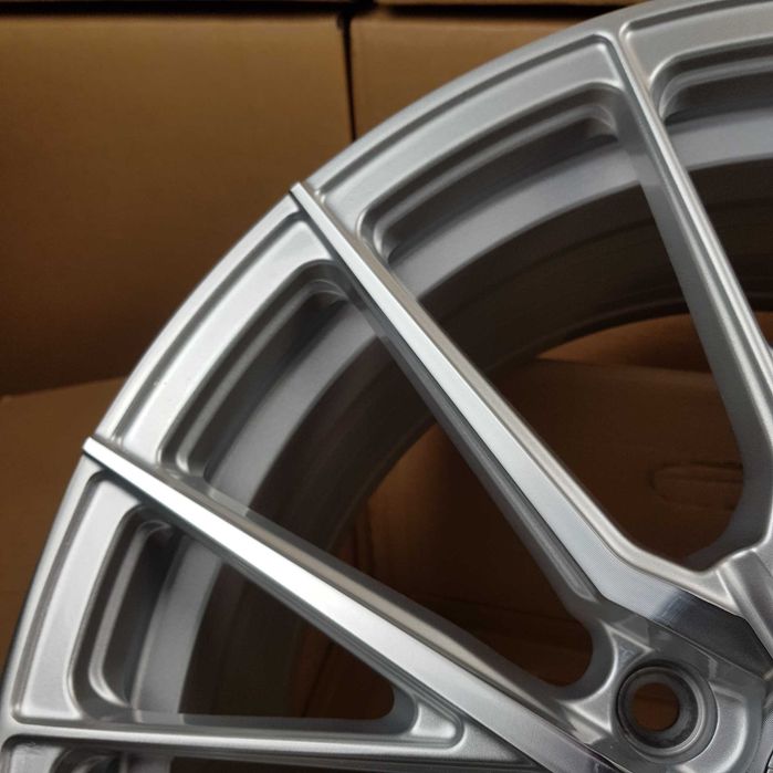 Диски На Авто R18 5x120 BMW E90 F30 F32 F10 X3 F25 F06 F07 3GT 4GT 5GT