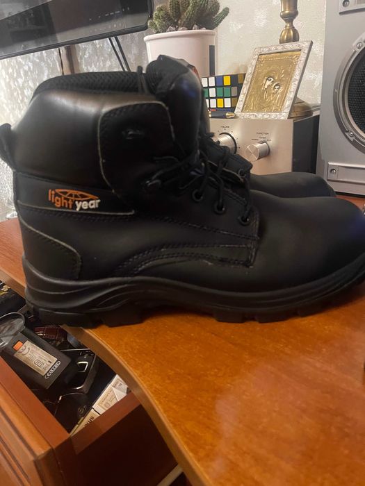 Чоловічі робочі ботінкі з металом-45.