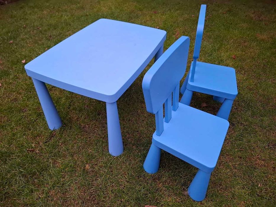 Stolik i krzesła dla dzieci Ikea