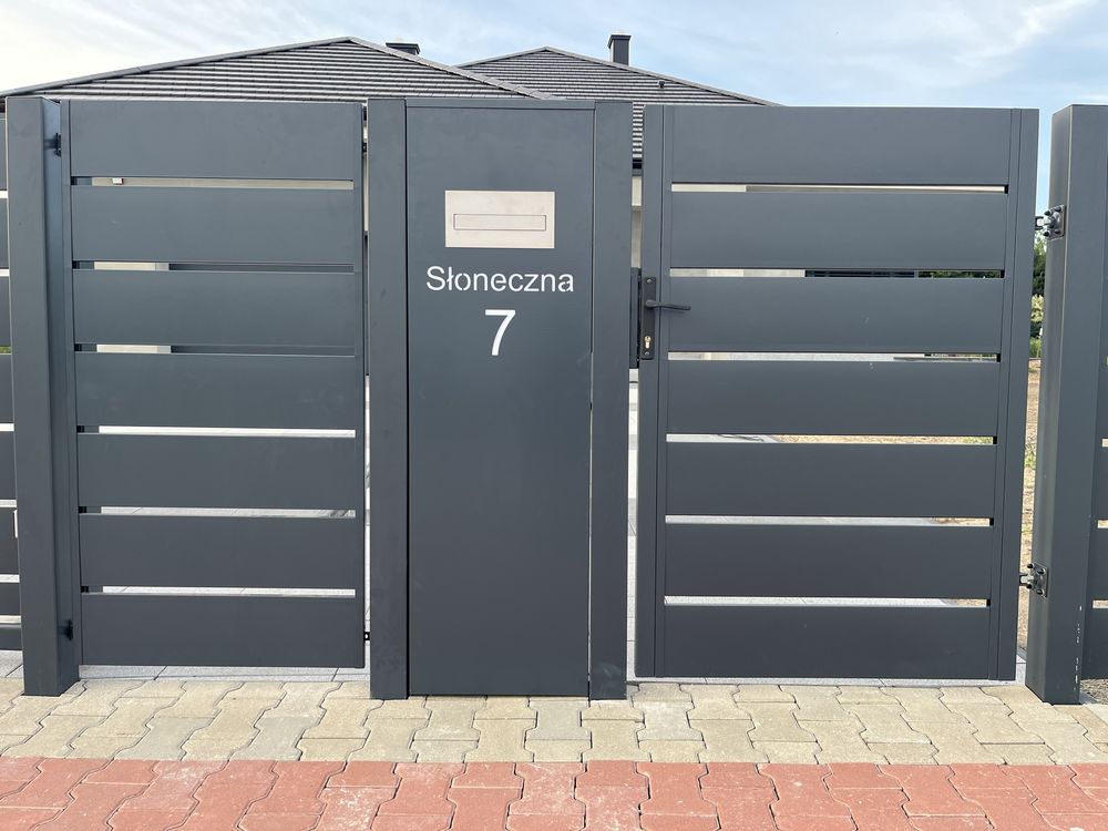 Słupek Multimedialny Ogrodzeniowy Multibox brama wjazdowa PRODUCENT