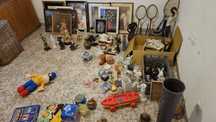 Lote de estatuetas e coisas diversas