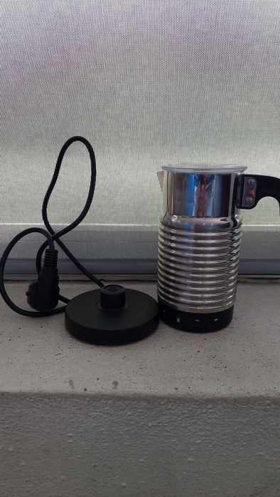 Aeroccino 4 usado