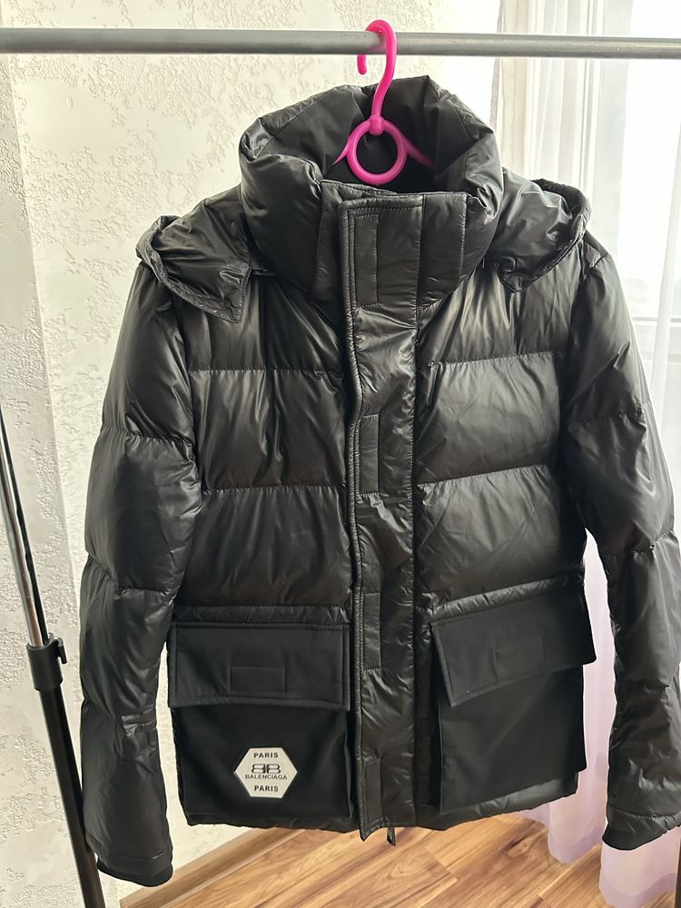 Куртка -пуховик Balenciaga