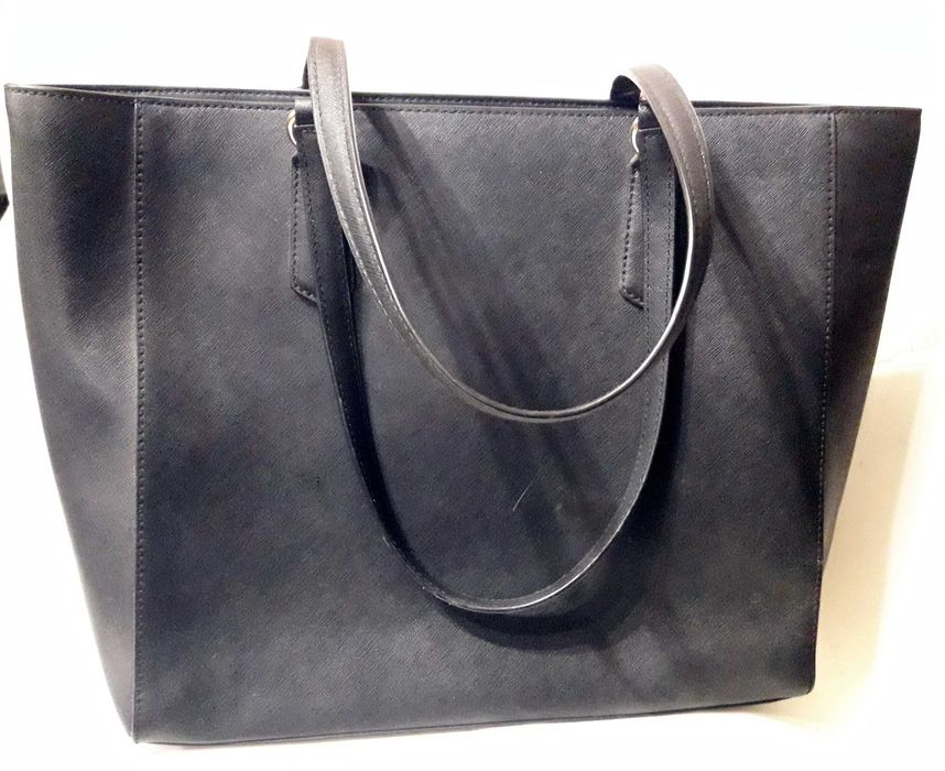 Продам стильную женскую сумку Michael Kors